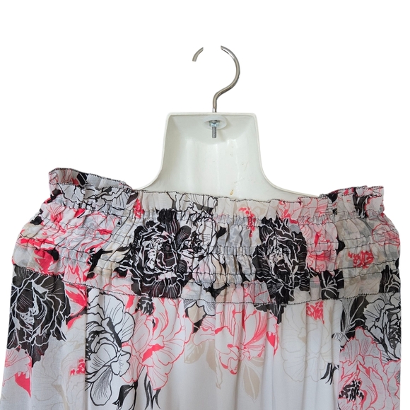 White House Black Market Soft White Garment - Picture 6 of 8